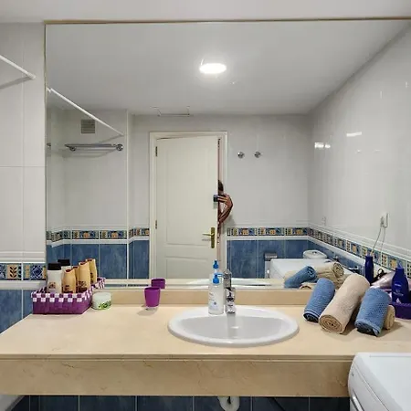 Eternal Summer In Apartman
